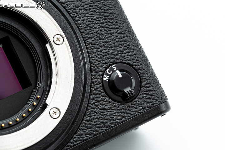 Fujifilm X-T4 富士高規之作 面面俱到的真旗艦!
