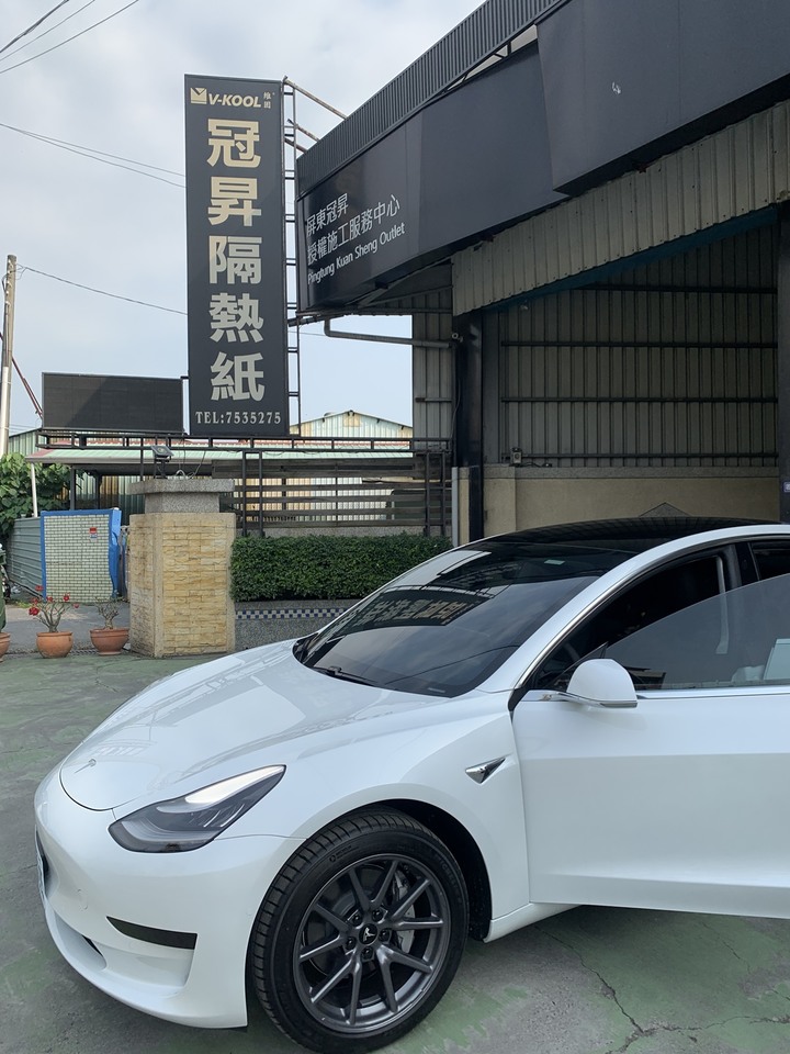 [開箱] 從Mazda 3到Model 3 5000公里用車心得分享