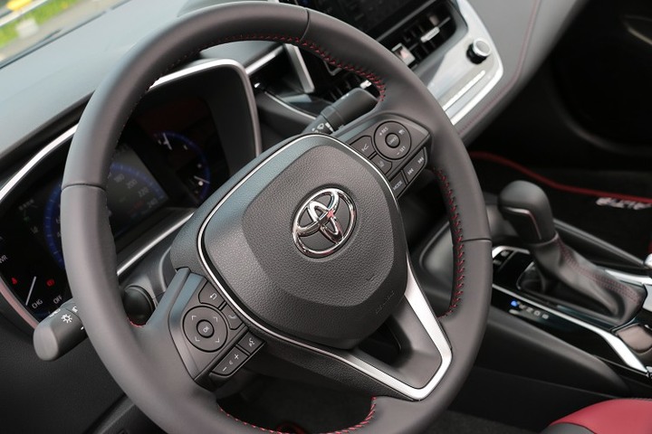 【試駕】TOYOTA Corolla Altis GR Sport 帥氣又有樂趣嗎?