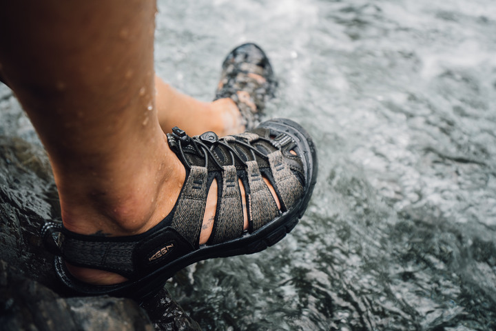 KEEN NewPort 山系情侶裝備｜春夏玩水好夥伴