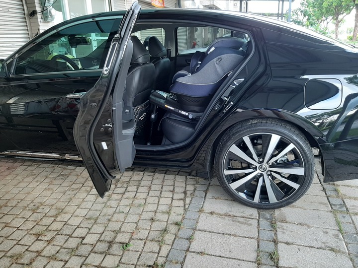 [開箱]不完美Nissan ALTIMA開箱心得文