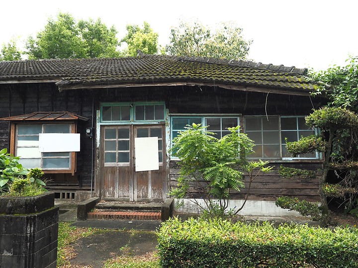 花蓮市 將軍府、松園別館、台開心農場、星巴克洄瀾門市、晨研早午餐 —梅雨季中的花蓮旅行,第一部