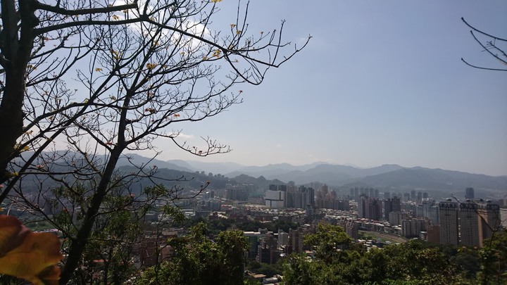 [樂山童盟] [台北文山] 仙跡岩登山步道（景興路243巷登山口-景美山“溪子口山”-麥田山莊登山口）