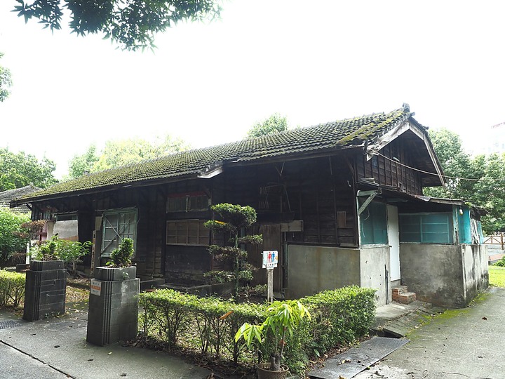 花蓮市 將軍府、松園別館、台開心農場、星巴克洄瀾門市、晨研早午餐 —梅雨季中的花蓮旅行,第一部