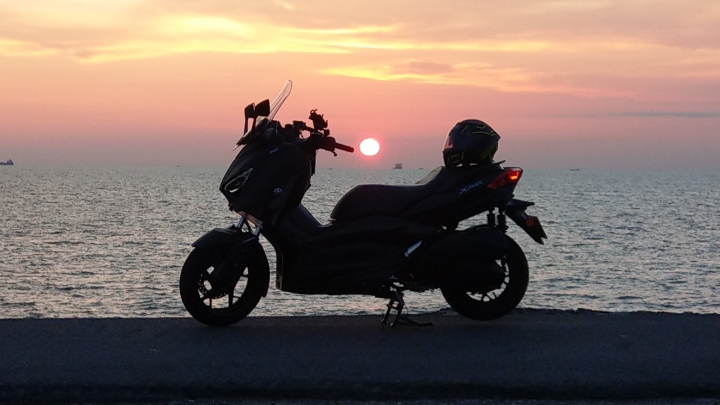 XMAX300台南黃金海岸~追日~