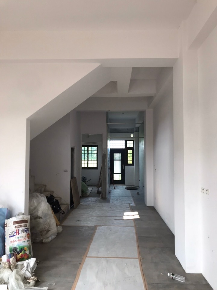 點我看大圖 【開箱】灰色簡約_透天自地自建裝修宅
