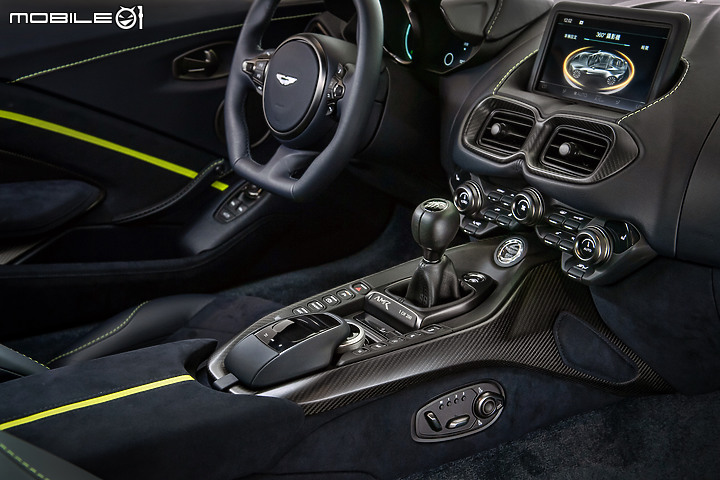 【限量59部】千萬級手排來了!Aston Martin Vantage AMR Manual 59 Edition抵台亮相!