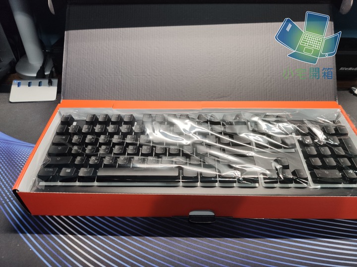 【小宅開箱】賽睿 Steelseries Apex 3 新款入門遊戲鍵盤,防水還能兼具RGB,功能看齊高階鍵盤!