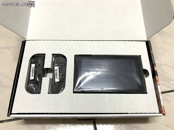 [分享]二手switch魔物獵人xx特仕機開箱