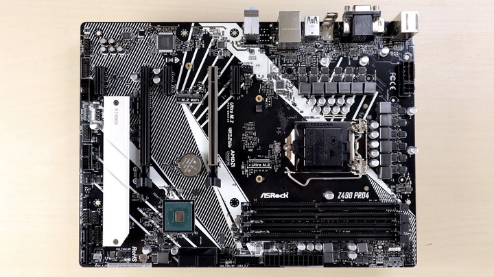 開箱與拆解 ASRock Z490 Pro 4 規格、用料、方案整理