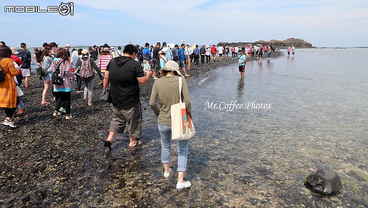 【澎湖三天兩夜】摩西分海散步去外島。早餐來碗牛雜湯、雙色飯團 (6)