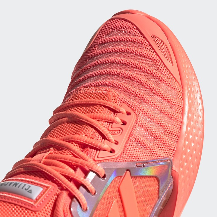 adidas CLIMACOOL系列推出全新三款跑鞋 雙足無死角的涼感透氣！