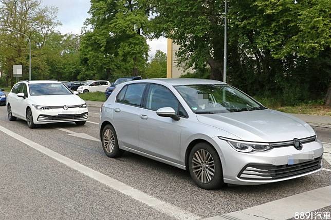 首度露面！新一代福斯Golf Variant測試車捕獲