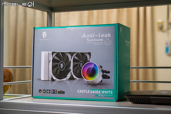 點我看大圖 阻斷夏日炎熱的白色沁涼 DeepCool Gamer Storm Castle 240EX White
