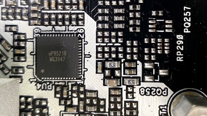 開箱與拆解 ASRock Z490 Pro 4 規格、用料、方案整理