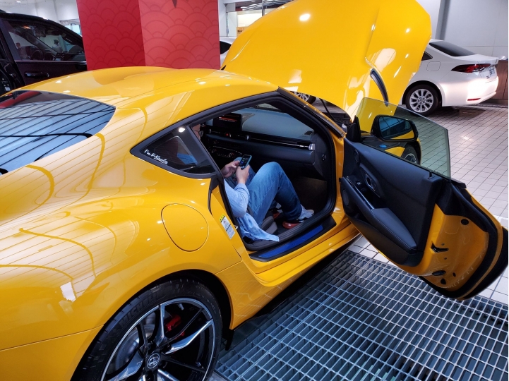 《開箱》等了9個月終於買到supra