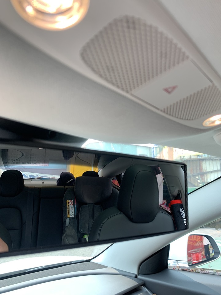 [開箱] 從Mazda 3到Model 3 5000公里用車心得分享