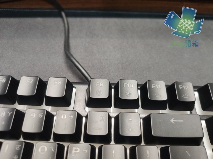 【小宅開箱】賽睿 Steelseries Apex 3 新款入門遊戲鍵盤,防水還能兼具RGB,功能看齊高階鍵盤!