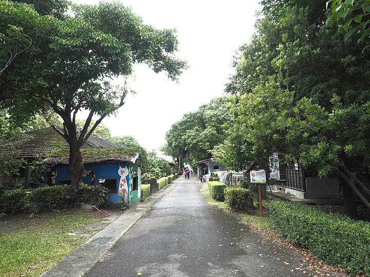 花蓮市 將軍府、松園別館、台開心農場、星巴克洄瀾門市、晨研早午餐 —梅雨季中的花蓮旅行，第一部