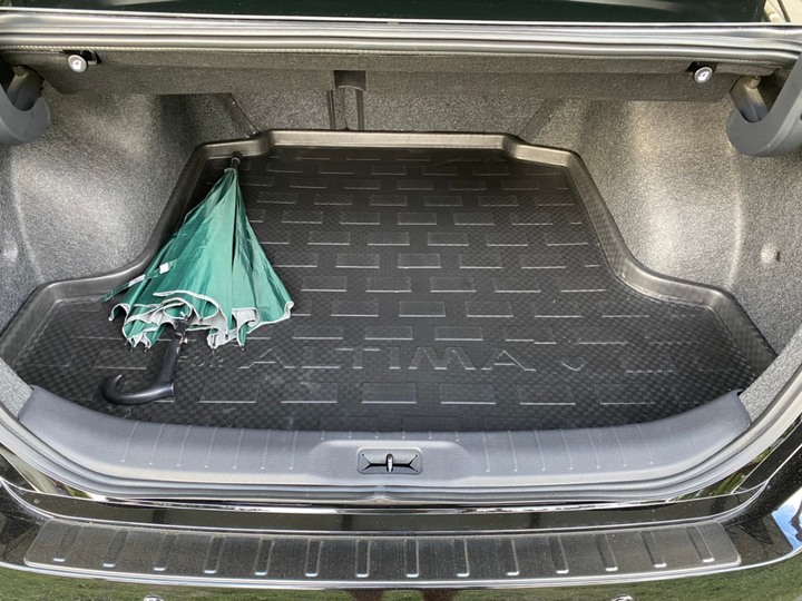 [開箱]不完美Nissan ALTIMA開箱心得文