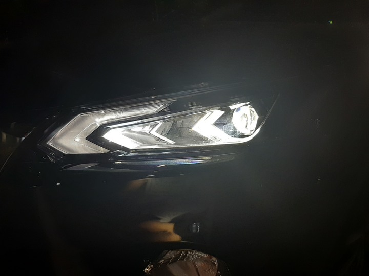 [開箱]不完美Nissan ALTIMA開箱心得文