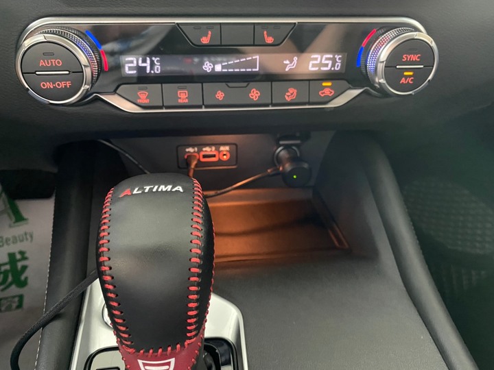 [開箱]不完美Nissan ALTIMA開箱心得文
