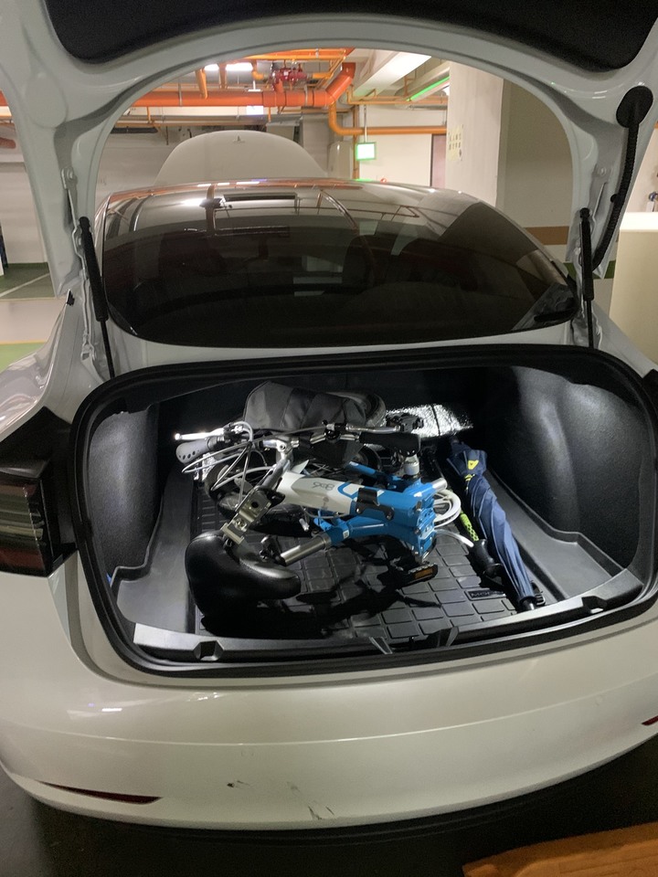 [開箱] 從Mazda 3到Model 3 5000公里用車心得分享