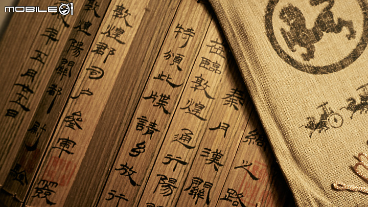 八載春秋恍似夢,回首當年走絲路