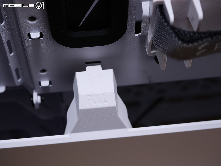 白之美，雙上蓋彈性擴充 FD Define 7 TG White 開箱