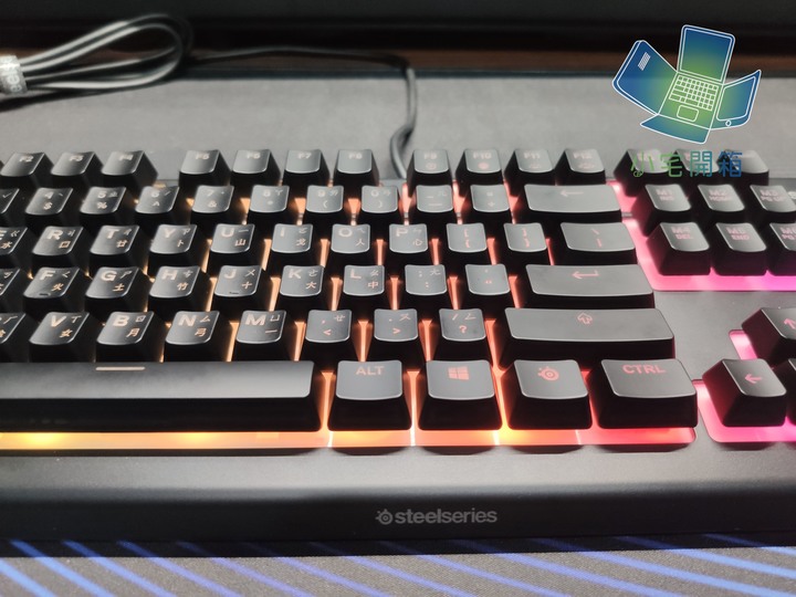 【小宅開箱】賽睿 Steelseries Apex 3 新款入門遊戲鍵盤,防水還能兼具RGB,功能看齊高階鍵盤!