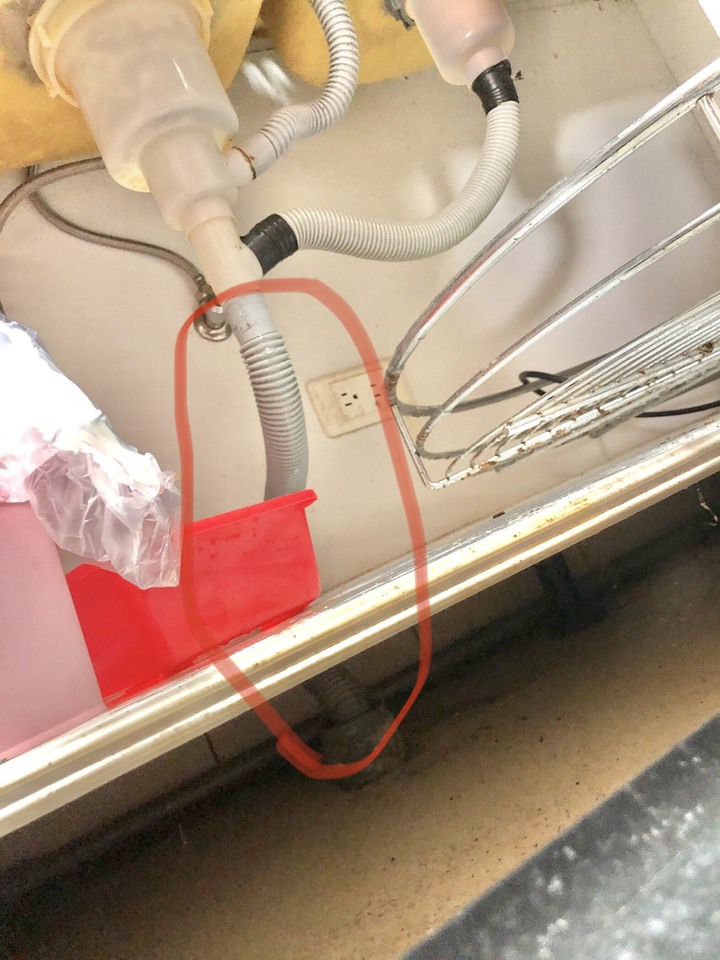廚房排水管阻塞