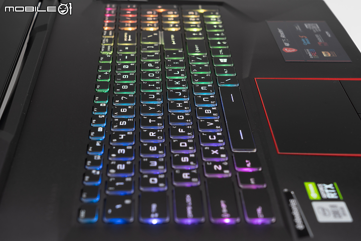 MSI GE75 Raider 10SGS 挑戰旗艦效能 CP 電競王座！