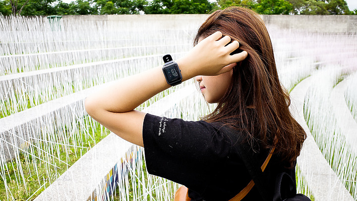 【Amazfit Bip S 開箱】超輕巧，超長續航電力！50M防水，10種運動模式全天心律監測
