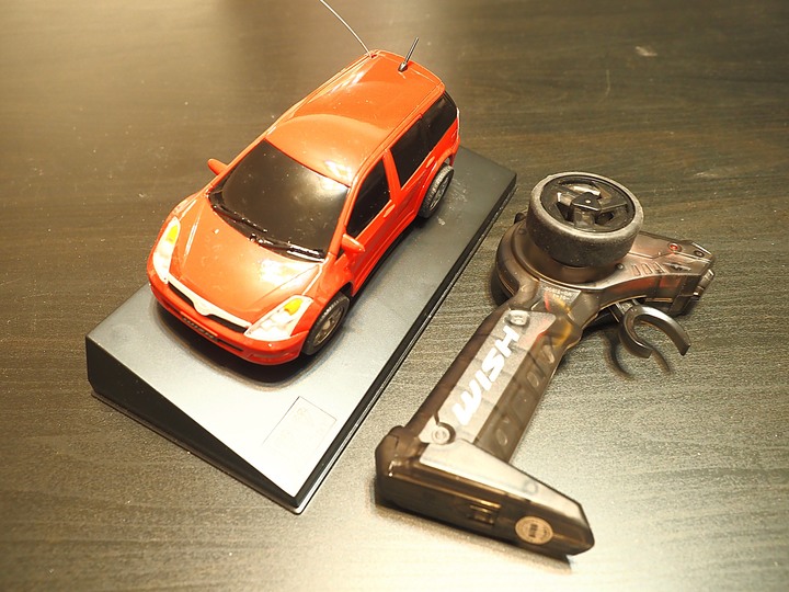 【收藏迷報到】真車、玩具車傻傻分不清 — 正原廠出品之玩具車與遙控車模型 ｜ 老狗收藏品之第二彈
