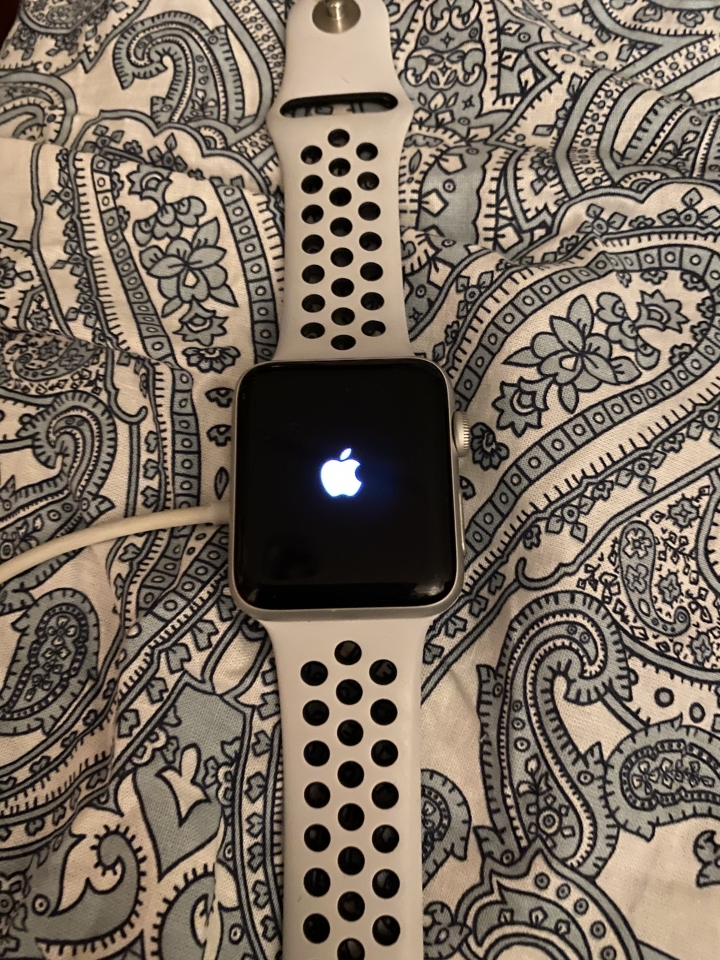 有關Apple Watch 3 GPS版疑似故障求助