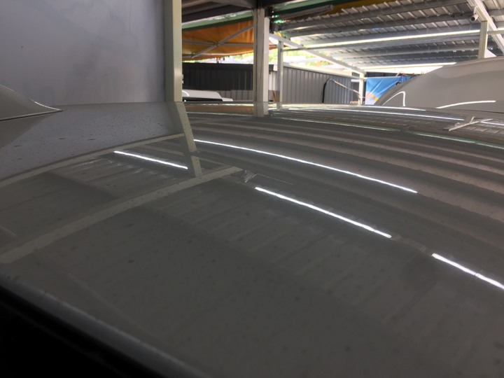 ［BMW 7系列］鍍膜分享 5年的白車鍍完還是一樣亮11
