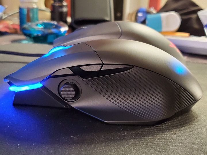 [開箱]ROG CHAKRAM / 猶如環刃在手的全能旗艦電競滑鼠