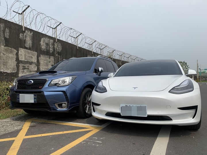 [開箱] 從Mazda 3到Model 3 5000公里用車心得分享
