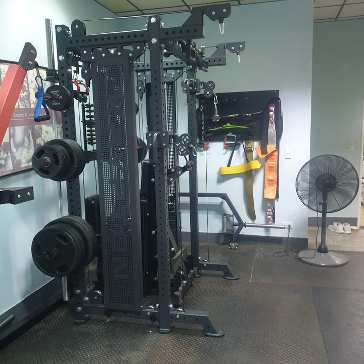 開箱krypton fitness 深蹲架+高低拉+飛鳥 三合一 訓練器
