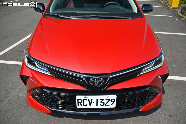 Toyota Corolla Altis Hybrid GR Sport 試駕 有一種帥，你得實際品味！