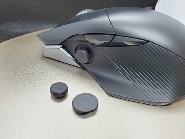 [開箱]ROG CHAKRAM / 猶如環刃在手的全能旗艦電競滑鼠