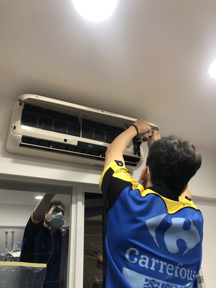 日立1對2冷暖旗艦家樂福冷氣施工不換管紀錄