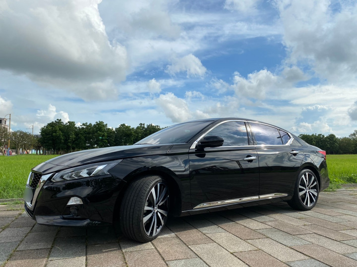 [開箱]不完美Nissan ALTIMA開箱心得文