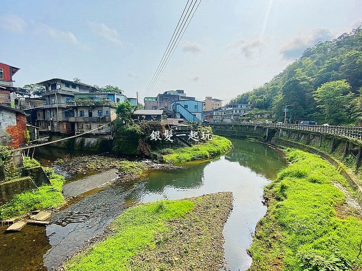 敬老卡坐火車│平溪站:一日遊山城秘境,彩色鳥居共12大特色景點!