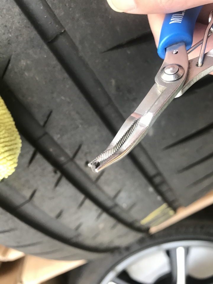 5/1 更新了 M4 GTS 中古鋁圈 開箱文