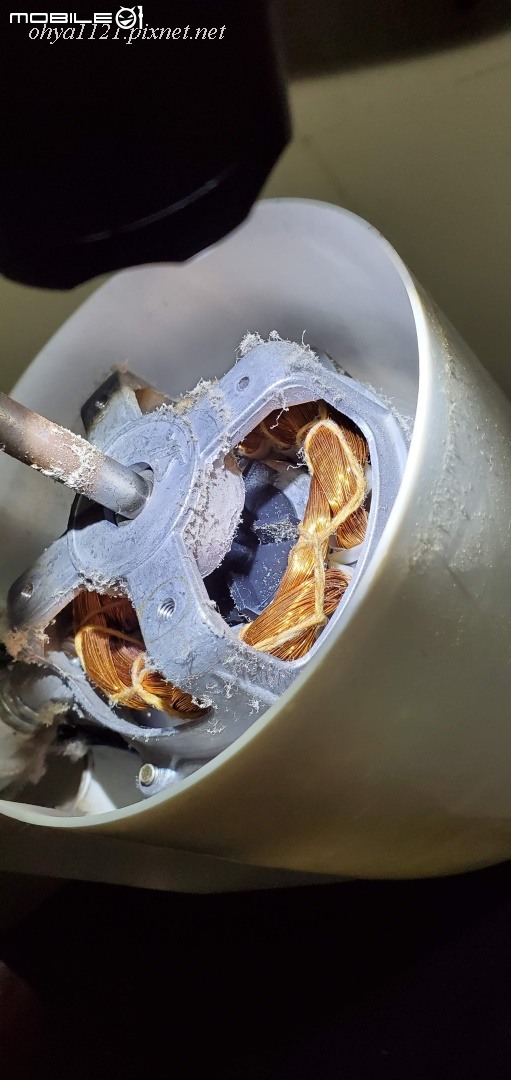 不專業亂搞系列【保養維修】SAMPO SK-FM14R聲寶微電腦電風扇轉很慢?! 這裡保養一下就行了