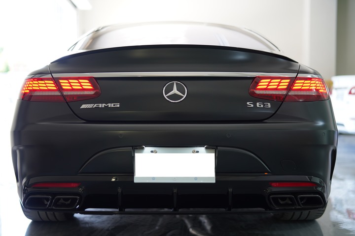 點我看大圖 開箱文/我的第一部賓士車 AMG S63 Coupe Yellow Night Edition