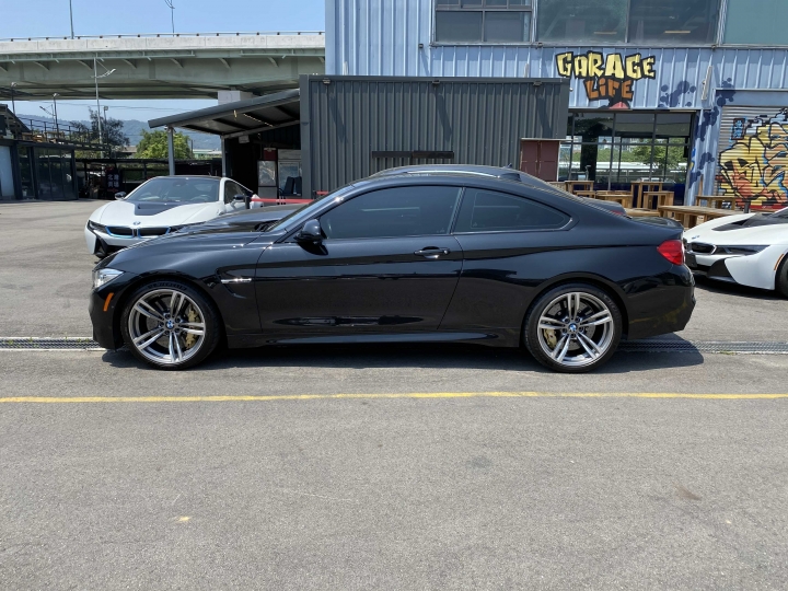 5/1 更新了 M4 GTS 中古鋁圈 開箱文