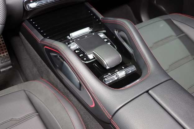 單一車型售價 449 萬，Mercedes-AMG「53」家族 SUV 新成員 GLE 53 4MATIC+正式發表