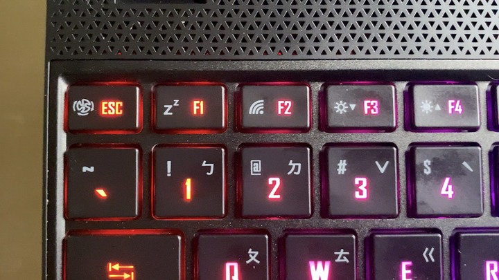 新款 AERO 15 OLED 十代處理器創作者利器,Made In Taiwan 的強效筆電
